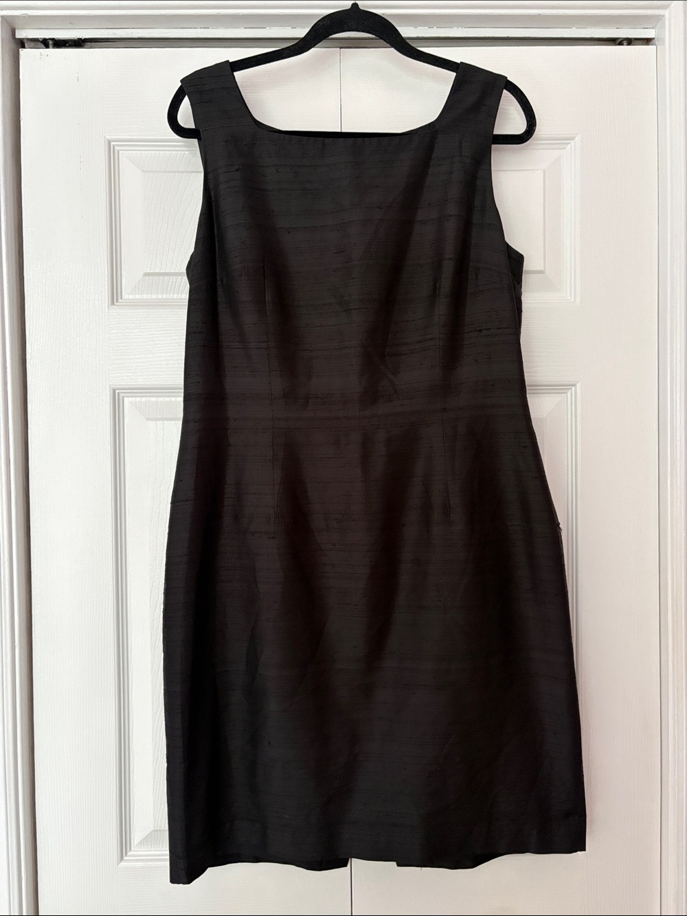 Maggy London Black Square Neck Midi Sheath Dress